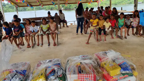 PM flagra Saveiro rebaixada e com música alta e apreende equipamento de som